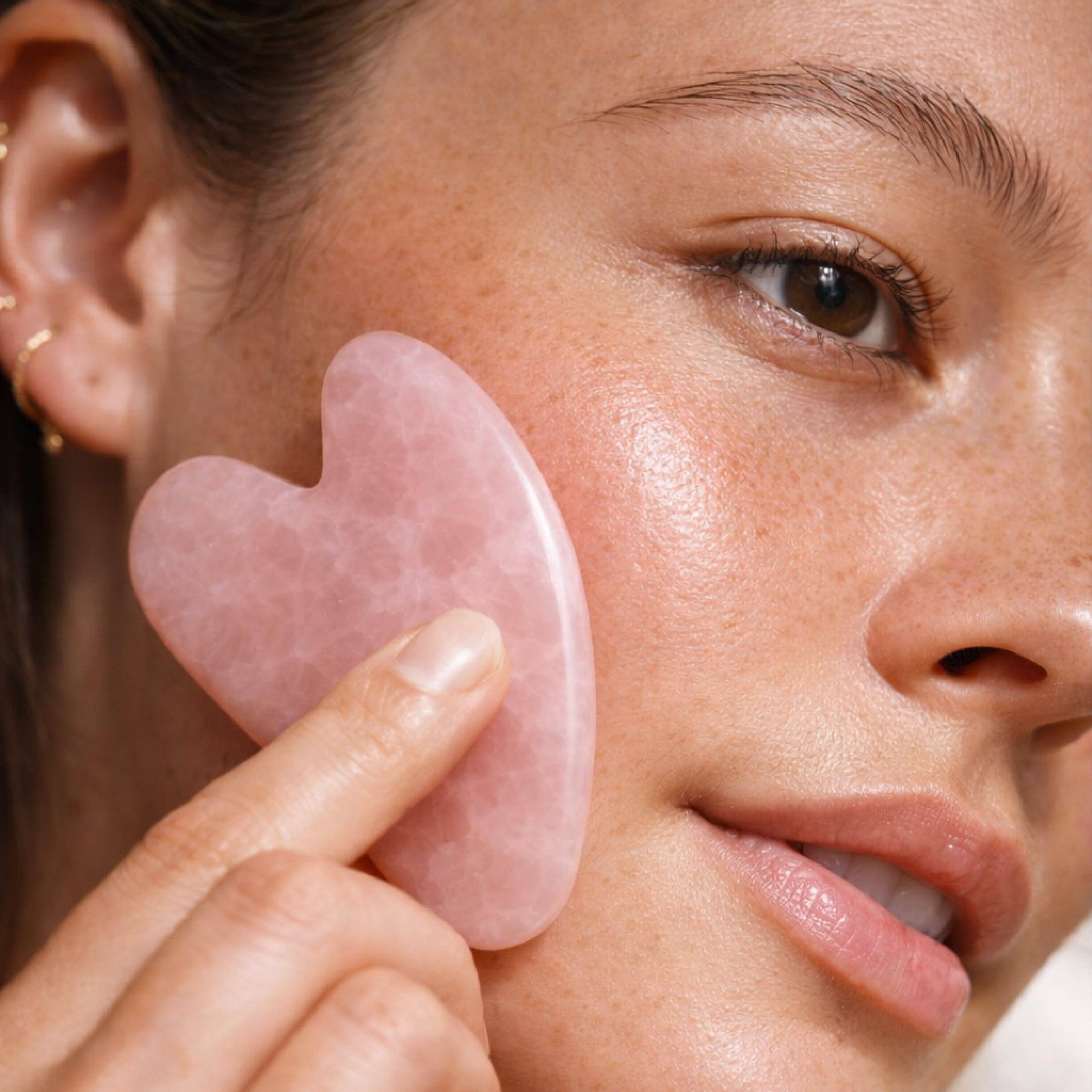Rose Quartz Gua Sha – Facial Massage Tool